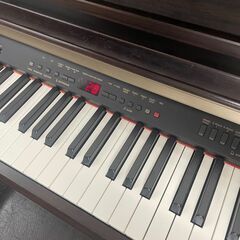 リサイクルショップどりーむ荒田店 No13509 電子ピアノ　YAMAHA　Clavinova　CLP930　椅子付き　譜面版付き　動作確認OK♪　お買い得品♪の画像
