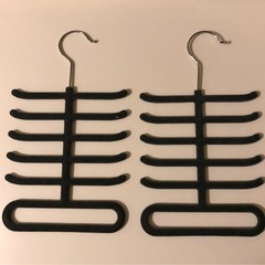 ネクタイハンガー黒2本の画像