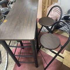 リサイクルショップどりーむ荒田店 No13513 カウンターテーブルセット　椅子二脚付き♪　お買い得品♪の画像