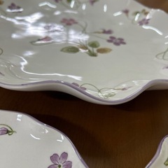 富永陶器　大皿と小皿のセットの画像