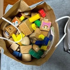 幼児、子供用木のおもちゃブロック　　の画像