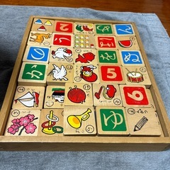 幼児、子供用木のおもちゃブロック　　