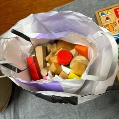 幼児、子供用木のおもちゃブロック　　の画像