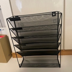【美品】書類ラックの画像