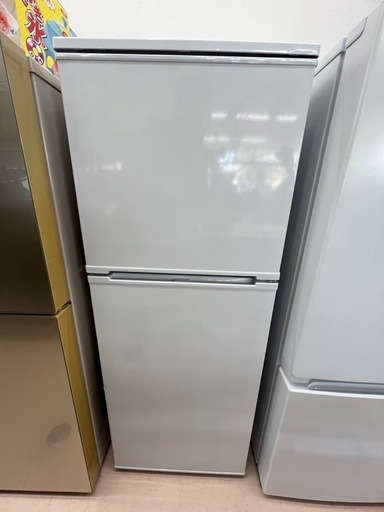 美原店 2022年製　冷蔵庫 アビテラックス　Abitelax AR-131