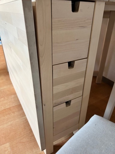 IKEA　木製折りたたみダイニングテーブル　椅子4脚付き