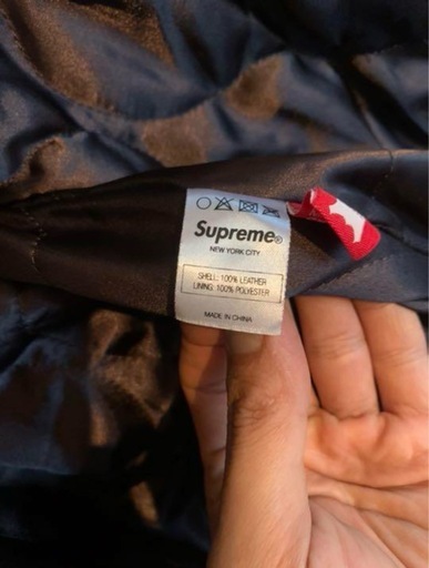 シュプリームの革ジャン(フード付き