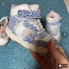 13.5 くつ　2点セットの画像