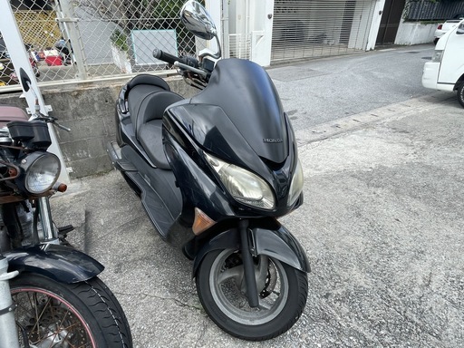 MF08　ホンダ　フォルツァ