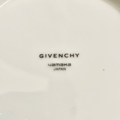 募集中【3枚セット】GIVENCHY ジバンシー　モノグラム　プレート　皿の画像