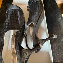 靴　パンプスの画像