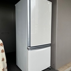MR-D30R-W 300L 
冷蔵庫 