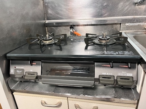 プロパン用　ガスコンロ　2口　新品使用半年