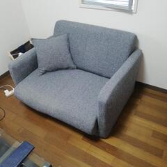 ソファの画像