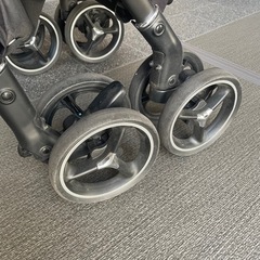 Aprica A型ベビーカーの画像