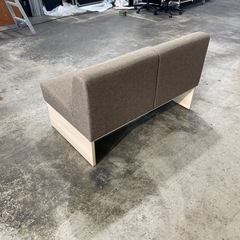 JJ-10【オフィス家具専門店】オリバーのベンチソファです！の画像