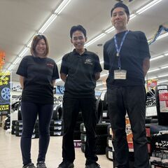 【未経験OK！】タイヤ専門店のPITスタッフ兼フロントスタッフ【...