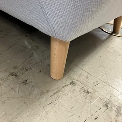 I2410-447 ３人掛けソファ グレー 汚れあり 中古の画像
