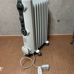 De'Longhi デロンギ オイルヒーター HJ0812 電気...