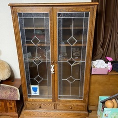 収納家具　キャビネット
