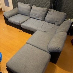 【決まりました】３人がけソファ　オットマン付きの画像