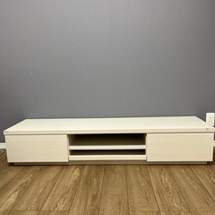 テレビ台　白　150