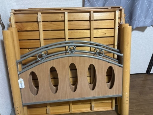 二段ベッド　解体済み