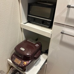 食器棚の画像
