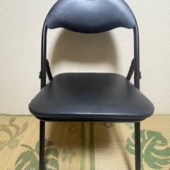 パイプ椅子　6脚　黒の画像