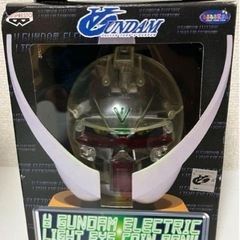 ∀ガンダム　貯金箱の画像