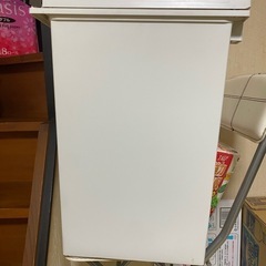 ゴミ箱蓋付き30Lの画像