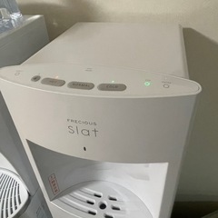 ウォーターサーバー　フレシャス　スラット