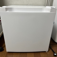 小型　冷蔵庫　冷凍庫　31L 　2023年製