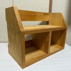 木製のDIYのCDラック・スタンドの画像