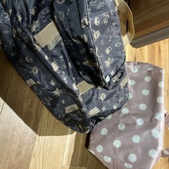 ROOTOTEのマザーバッグとムーミンのボストン、持ち手付きポーチ
の画像