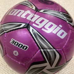 サッカーボール4号球