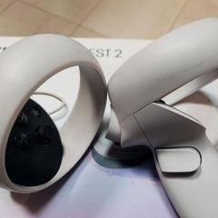 Oculus Quest2 64GB ＋　Eliteストラップ  直接取引の画像