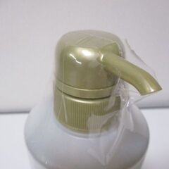 G∀58 ボディーソープ アロエ本舗 肌潤 500mL 検：生活雑貨 家庭用品 バス せっけん ソープ 液体 未使用品の画像