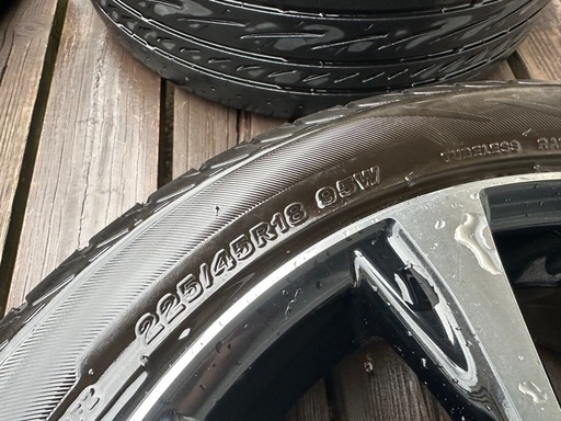 トヨタ純正18インチ‼️225/45R18 レグノ入ってます！
