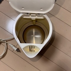 電気ケトルの画像