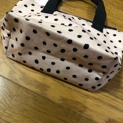 お弁当箱入れに最適バックの画像