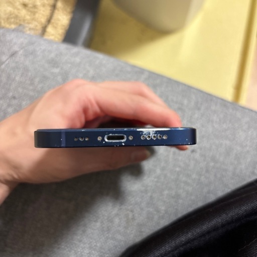iPhone12