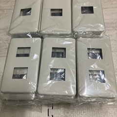 コンセントプレート60枚