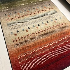 ニトリ　アクセントラグ　ミラベル　絨毯　133×190の画像