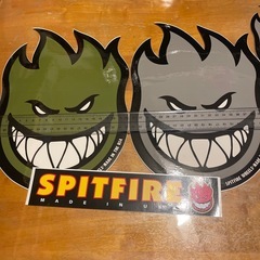 スケボーステッカーの画像