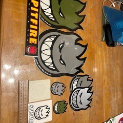 スケボーステッカーの画像