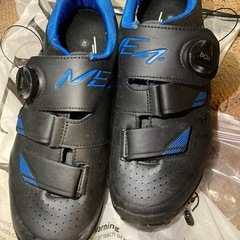 最終値下げ　
SHIMANO（シマノ）シューズとペダル（SPD専用）➕サイコン の画像