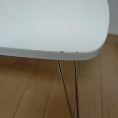 【もらってください】白いローテーブル①の画像