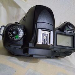  NIKON D70s　ボディー＋バッテリー＋充電器の画像