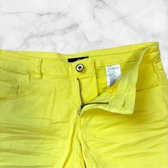 H&M❤ショートパンツ　レアカラー　レディース　短パン　ズボン　ボトムスの画像